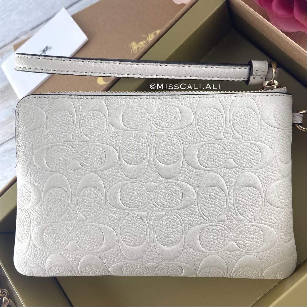 NWT COACH Boxed Corner Zip Wristlet Bag In Signature Leather with Charms Set - Picture 8 of 15